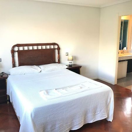 Alojamiento Martel Villa Majadahonda Eksteriør billede